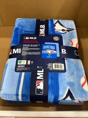 Blue Jays - MLB reversible plush throw blanket